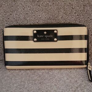 Kate Spade Black and Cream Striped Wallet